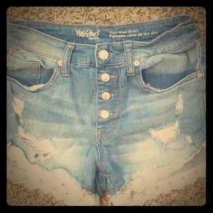 Lace Jean shorts
